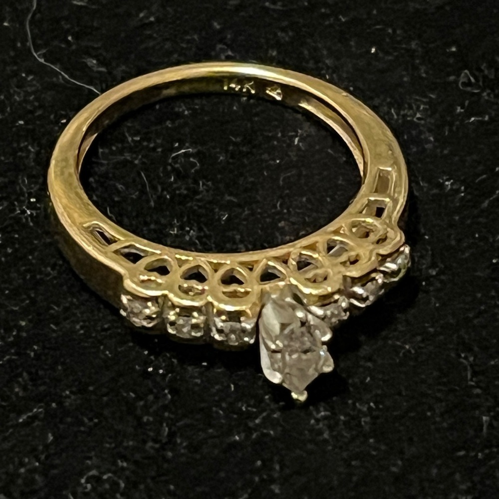 14K Yellow Gold Marquise Cut Natural Diamond Ring – 3.77g Size 7 - Picture 8 of 17